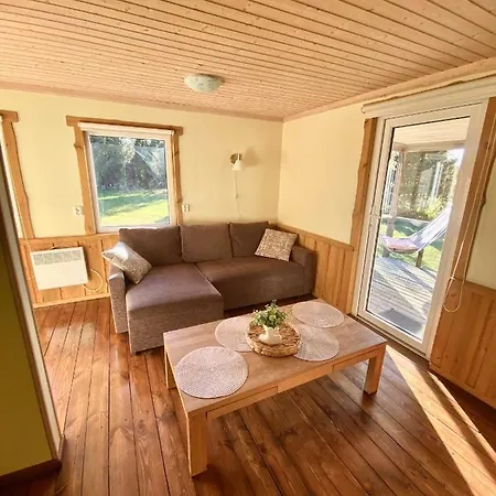 Maenniliiva Puhkemaja HIIUMAA